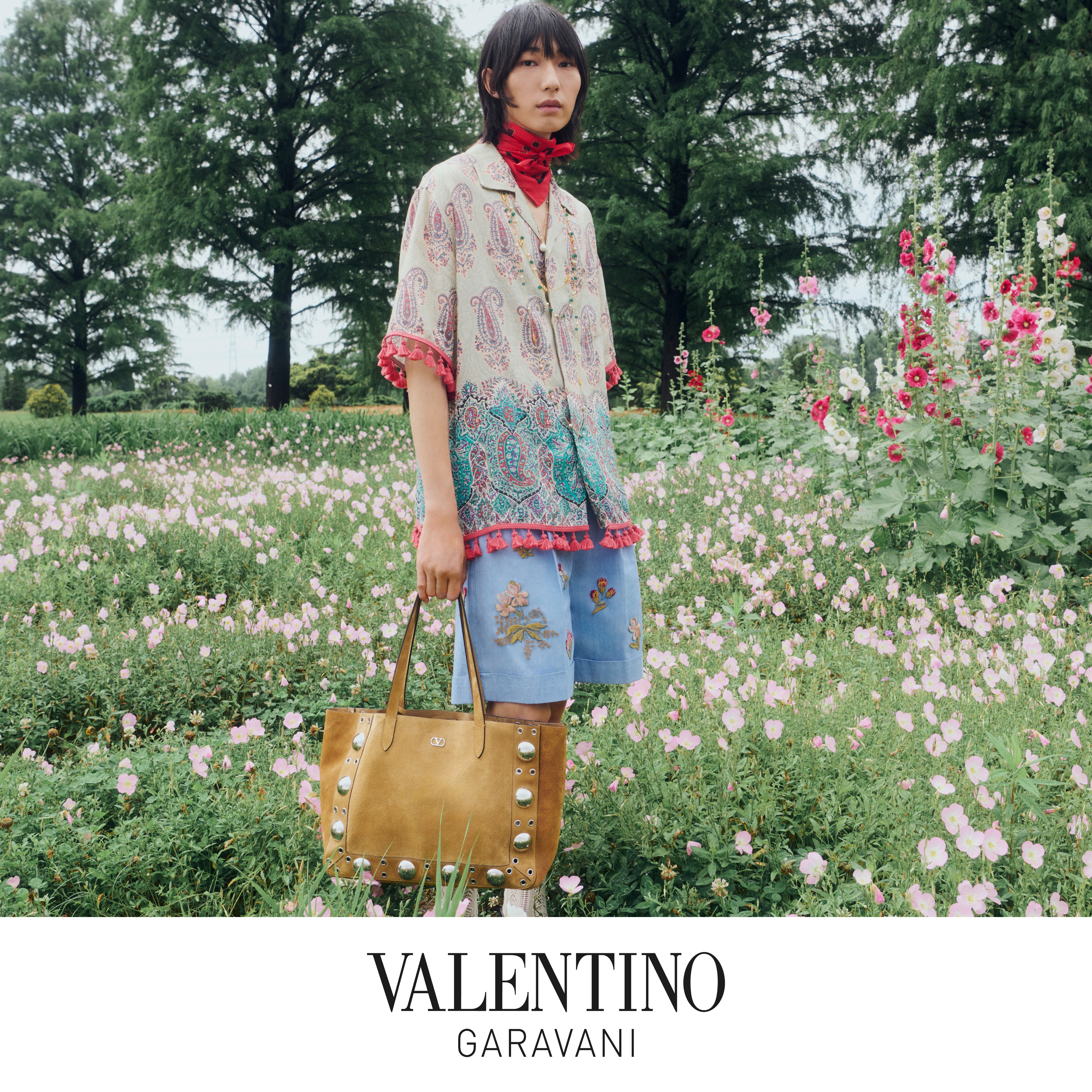 VALENTINO华伦天奴浪漫呈献2025七夕广告大片