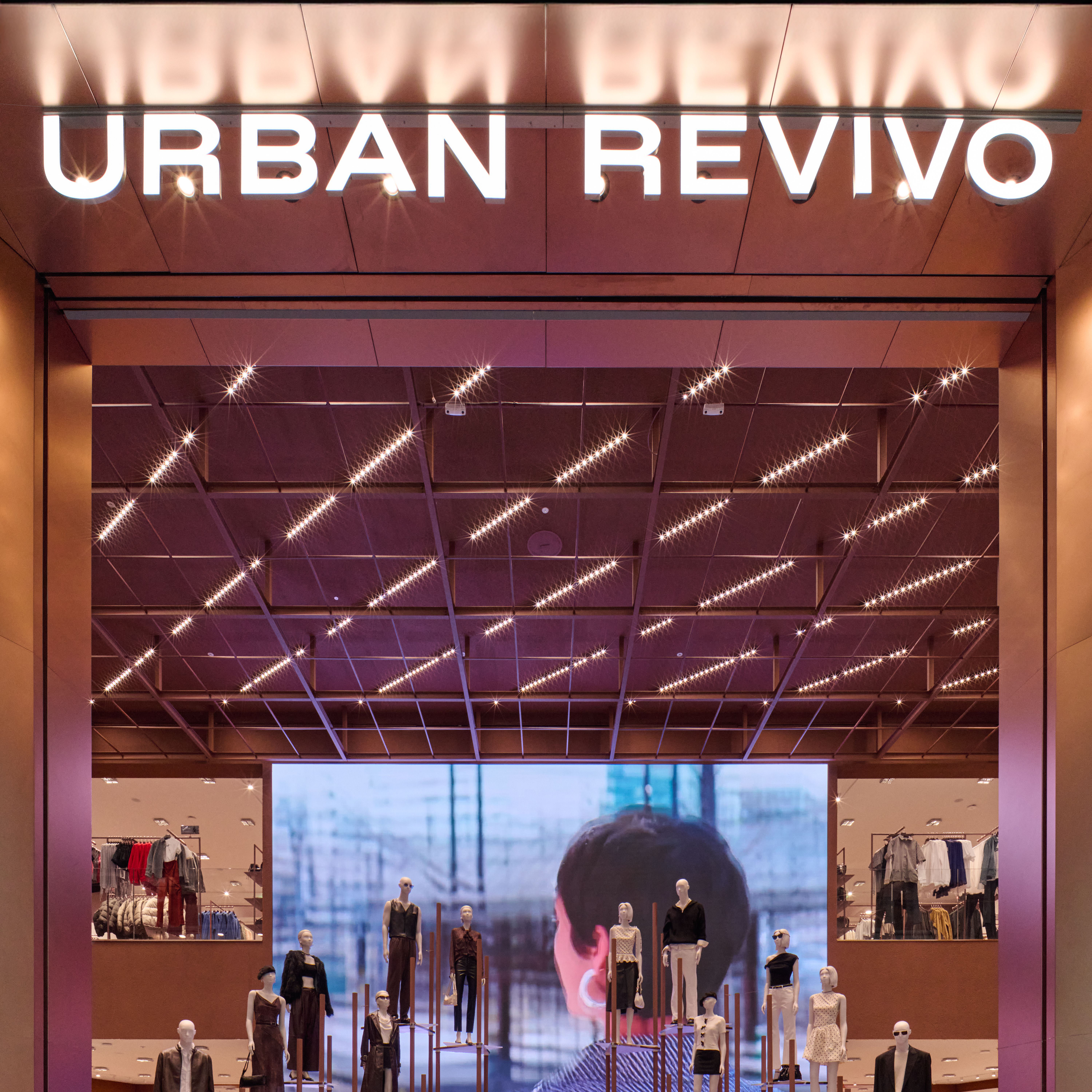 UR全球化战略再深化，于英国伦敦Westfield Stratford City开设全新旗舰店