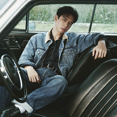 Abercrombie & Fitch发布2025秋冬形象大片携手李现解锁“出发即出片”假日感穿搭