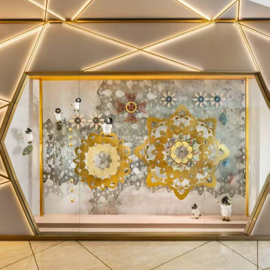 江诗丹顿揭幕全新艺术家合作主题橱窗 以“金缕问纹”之蕴 续写传奇“臻途”