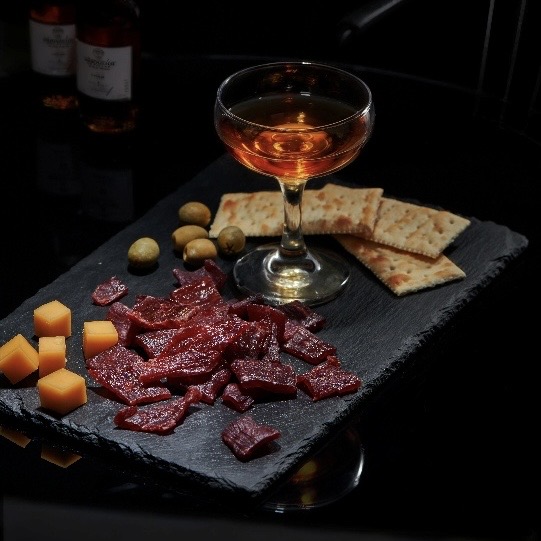 荷美尔®和牛牛肉干旗舰上市 严选珍稀和牛风味，引领品质零食臻味新境