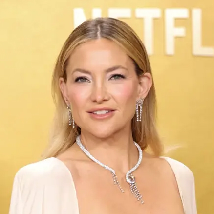 沙漠钻石珠宝闪耀第32届美国演员奖红毯 #ADiamondisForever