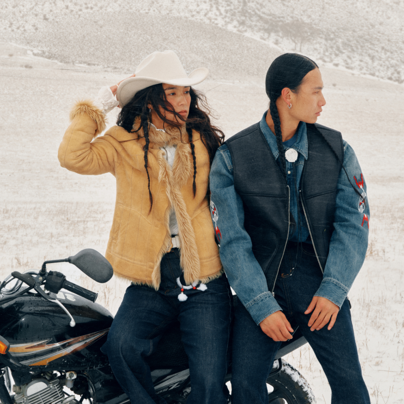 CLARKS ORIGINALS 2026秋冬 “Desert Riders沙漠旅途”系列发布