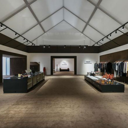 RENATHING 于北京开启品牌美学展「临时居所」